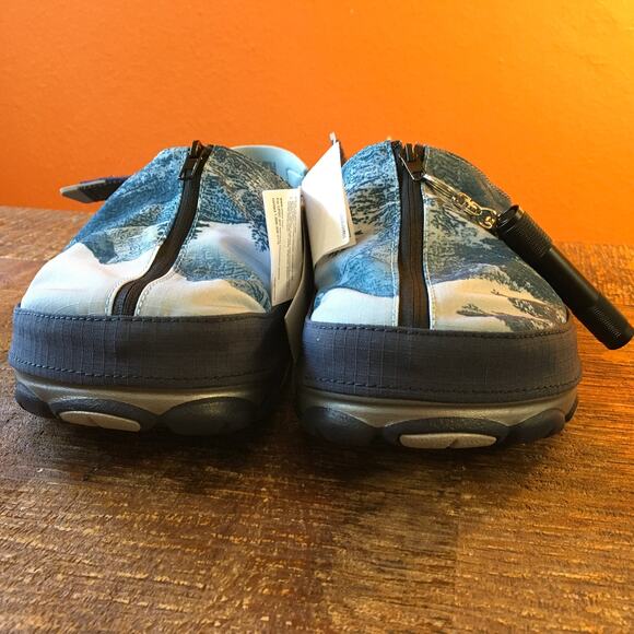 NEW Busch Beer x Crocs Classic All Terrain Clog Mens 8 Womens 10 Blue Comfort - Picture 4 of 10